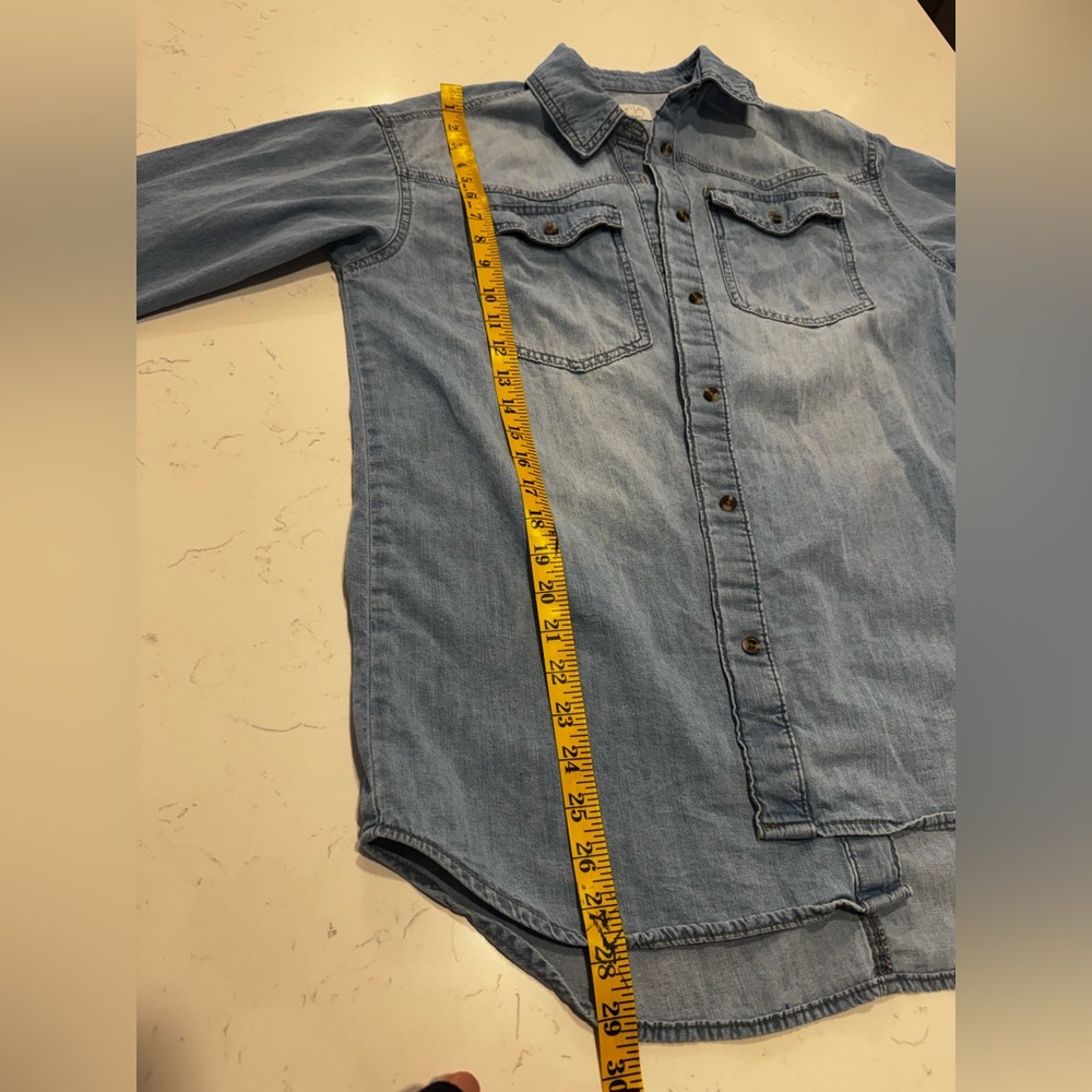 sofia by sofia vergara Light Blue Denim Top - Picture 5 of 5